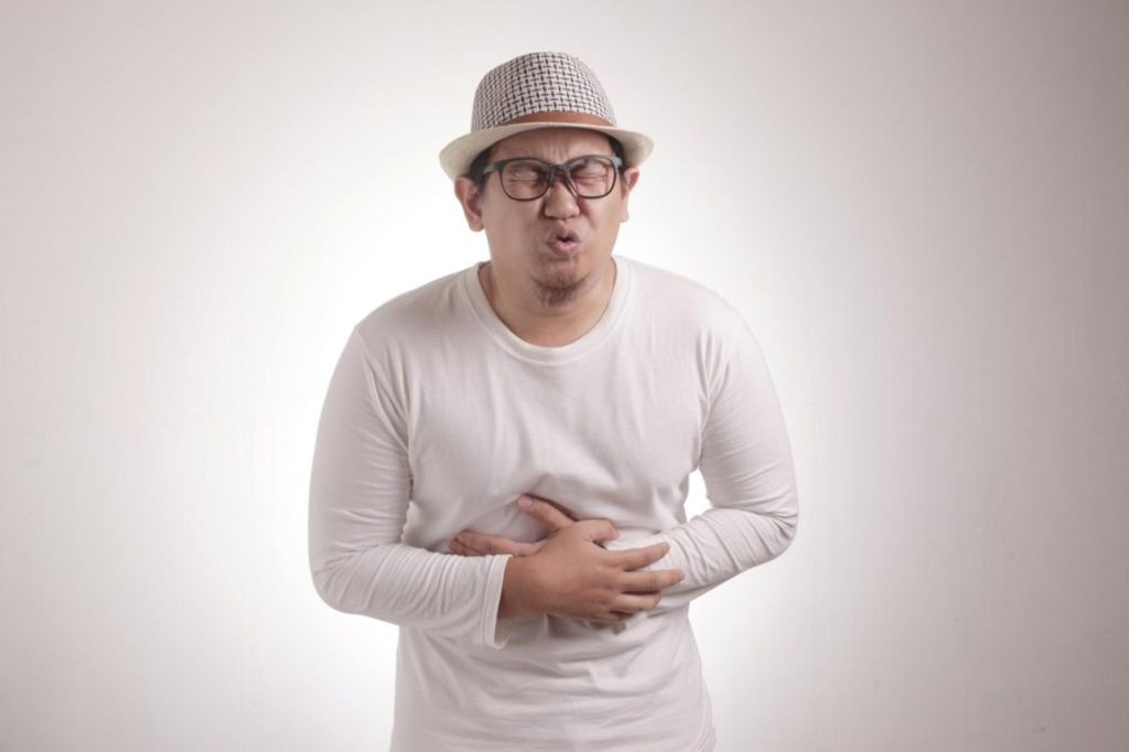 (ilustrasi mengalami kanker lambung, sumber : freepik)