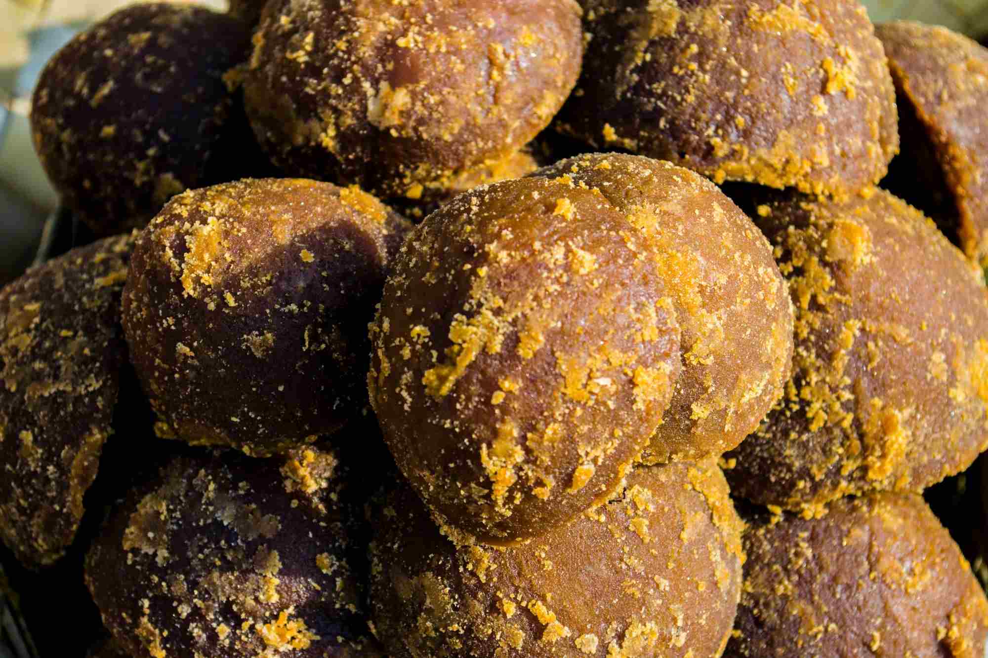 Apakah Aman Gula Aren untuk Asam Lambung?