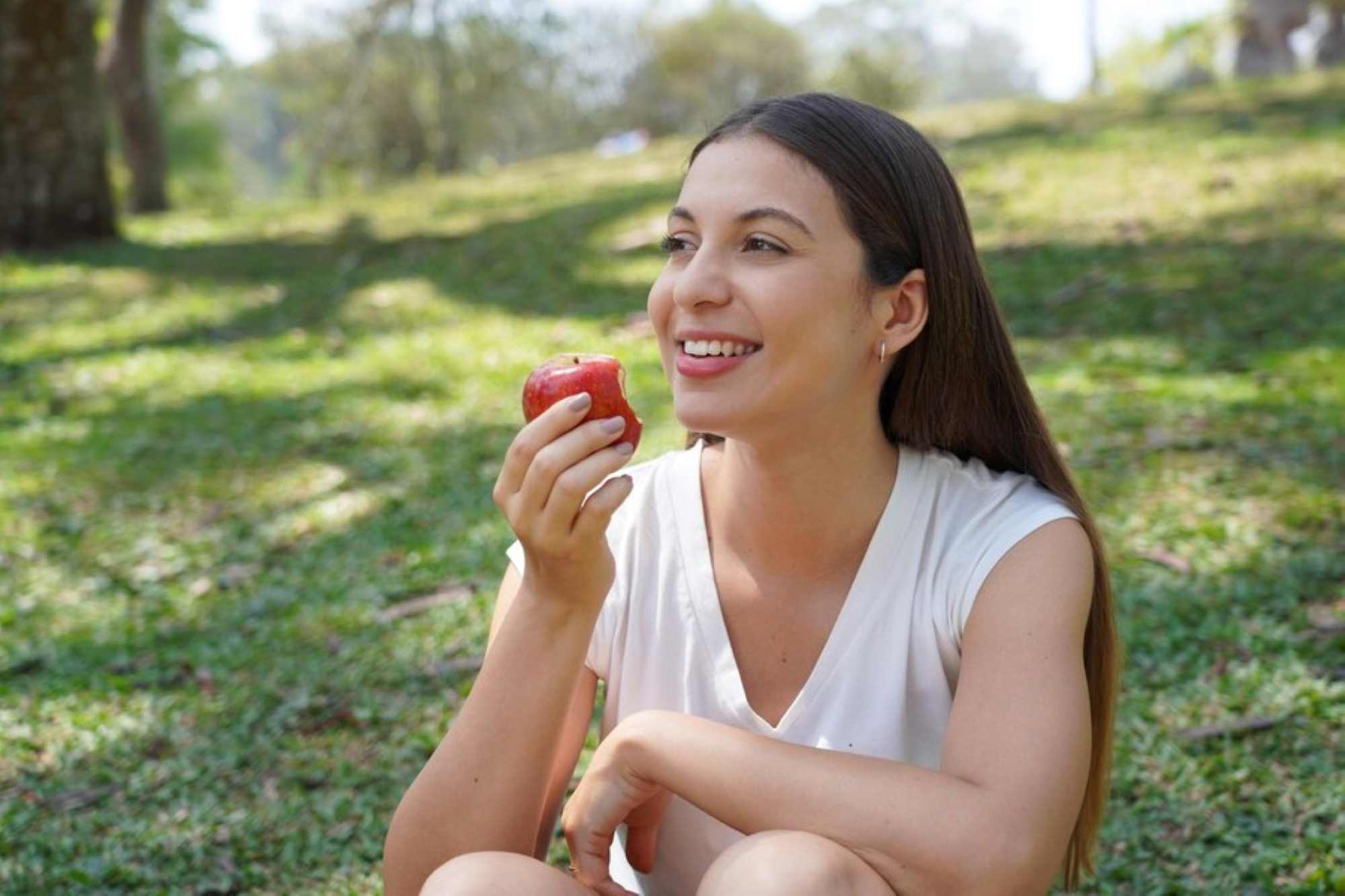 Mitos atau Fakta? Apel untuk Penderita Asam Lambung