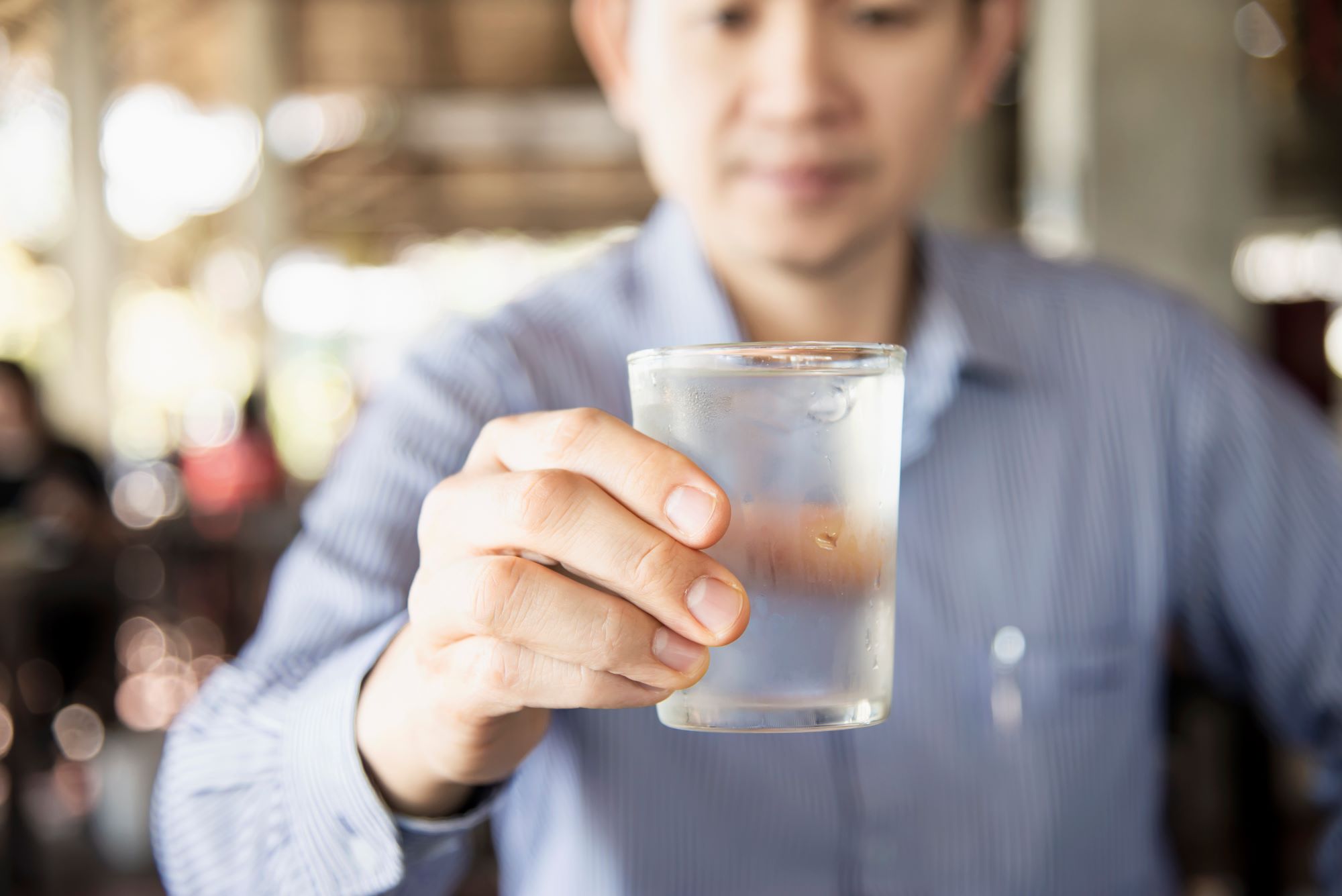 GERD Kumat, Minum Air Dingin Aman Gak Sih?